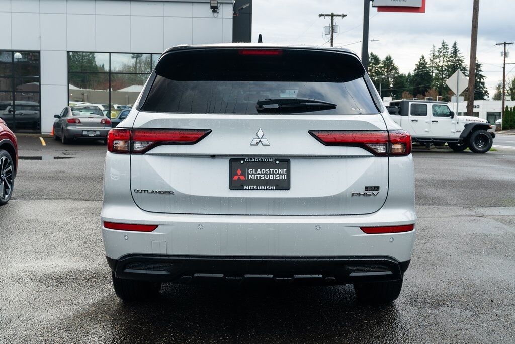 2025 Mitsubishi Outlander PHEV SEL Black Edition Milwaukie OR