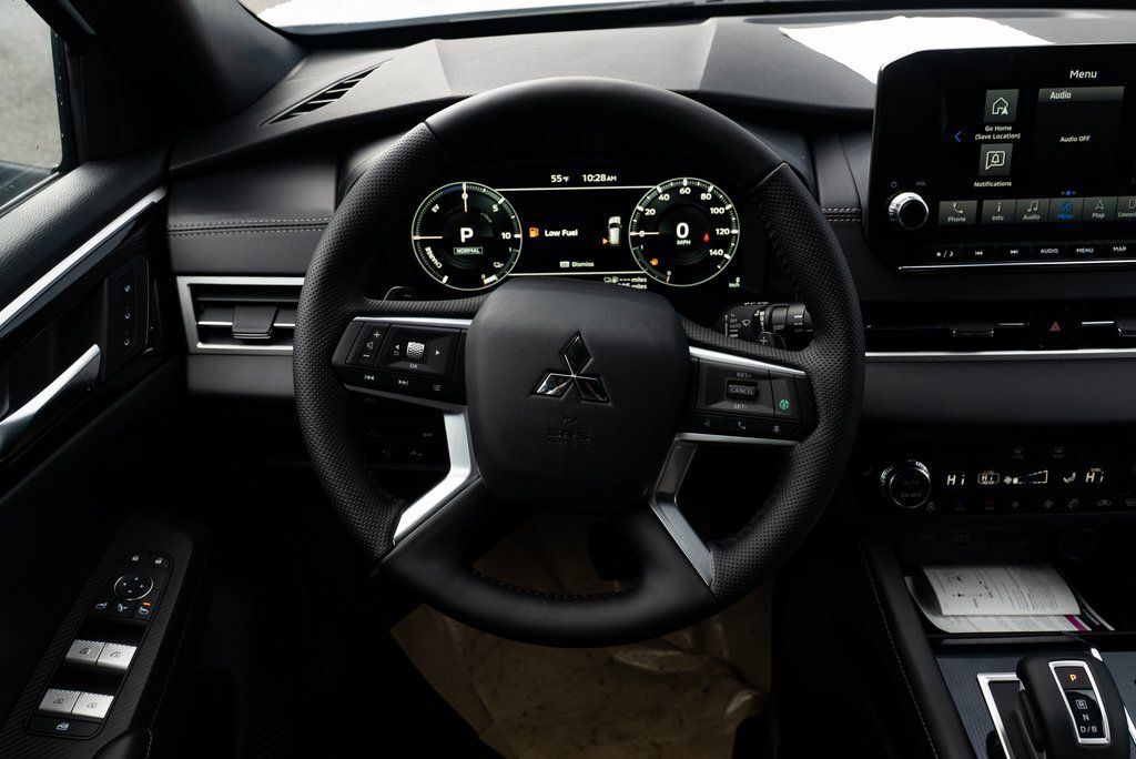 2025 Mitsubishi Outlander PHEV SEL Black Edition Milwaukie OR