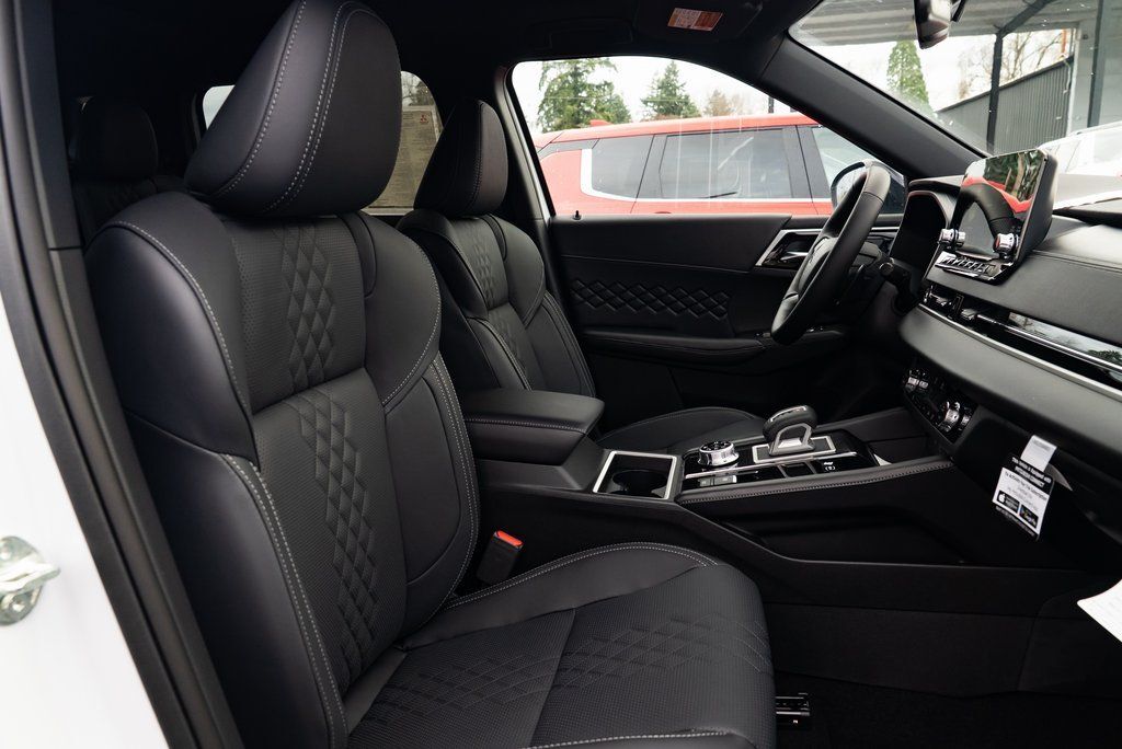 2025 Mitsubishi Outlander PHEV SEL Black Edition Milwaukie OR