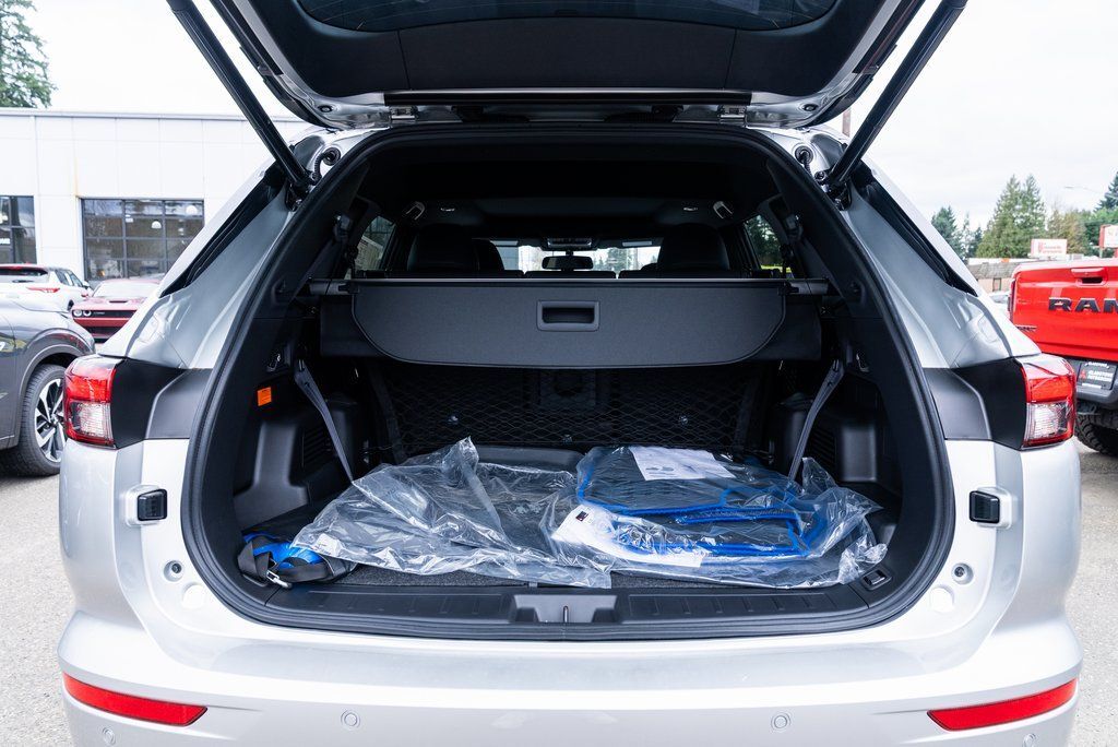 2025 Mitsubishi Outlander PHEV SEL Black Edition Milwaukie OR