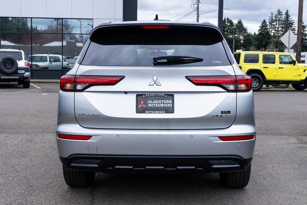 2025 Mitsubishi Outlander PHEV SEL Black Edition Milwaukie OR