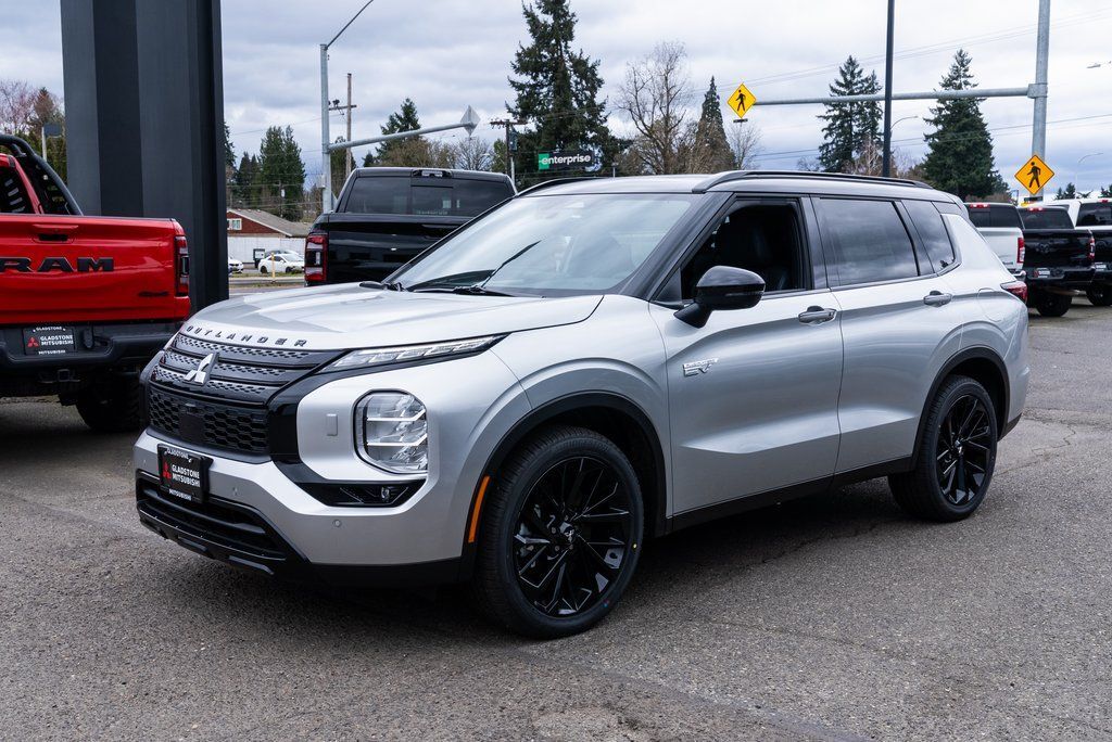 2025 Mitsubishi Outlander PHEV SEL Black Edition Milwaukie OR
