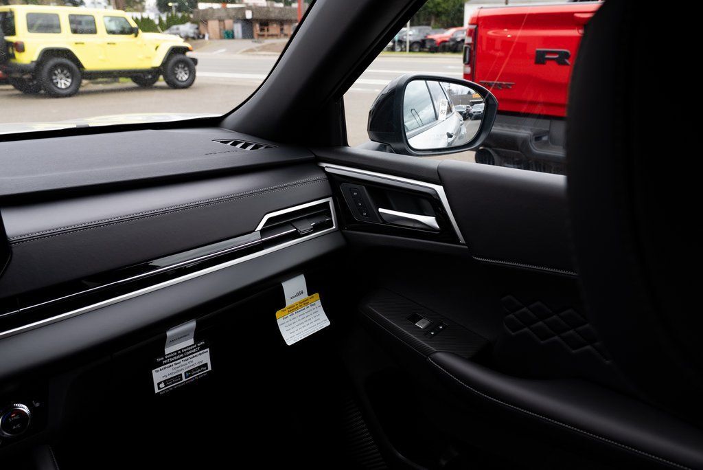 2025 Mitsubishi Outlander PHEV SEL Black Edition Milwaukie OR