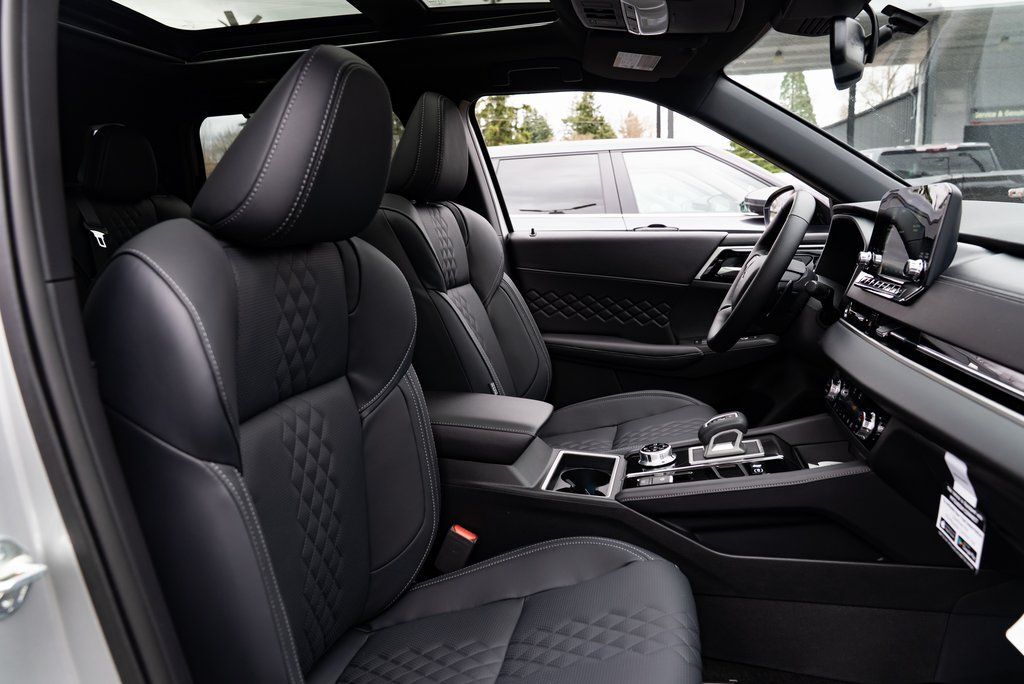 2025 Mitsubishi Outlander PHEV SEL Black Edition Milwaukie OR