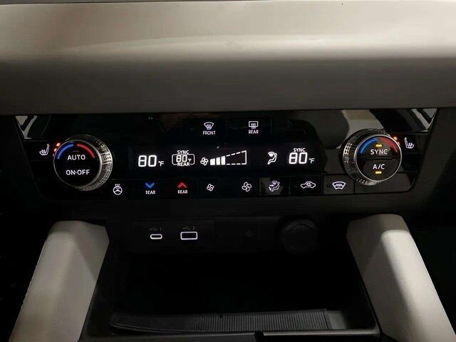 2025 Mitsubishi Outlander PHEV SEL Dallas TX