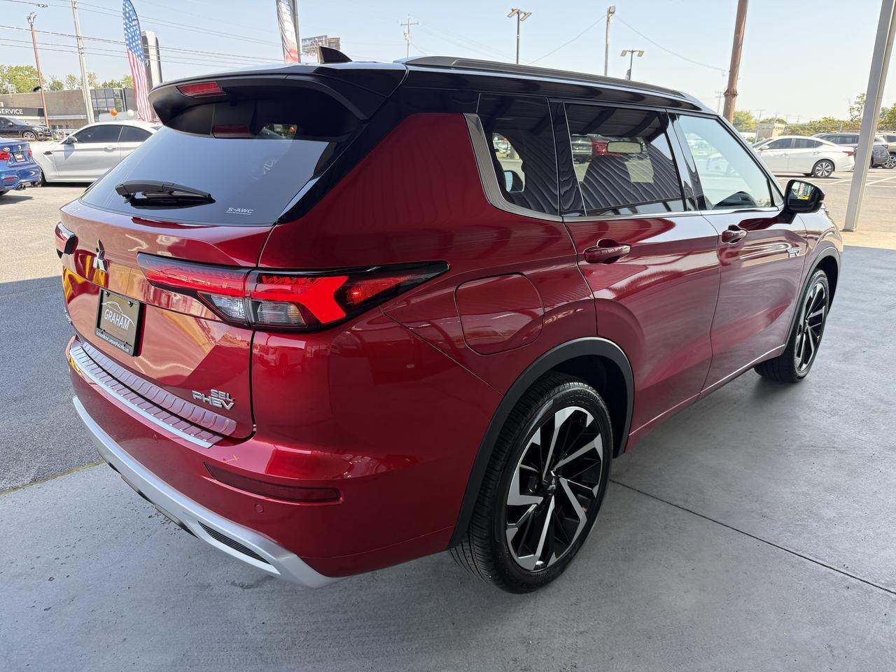 2025 Mitsubishi Outlander PHEV SEL Knoxville TN
