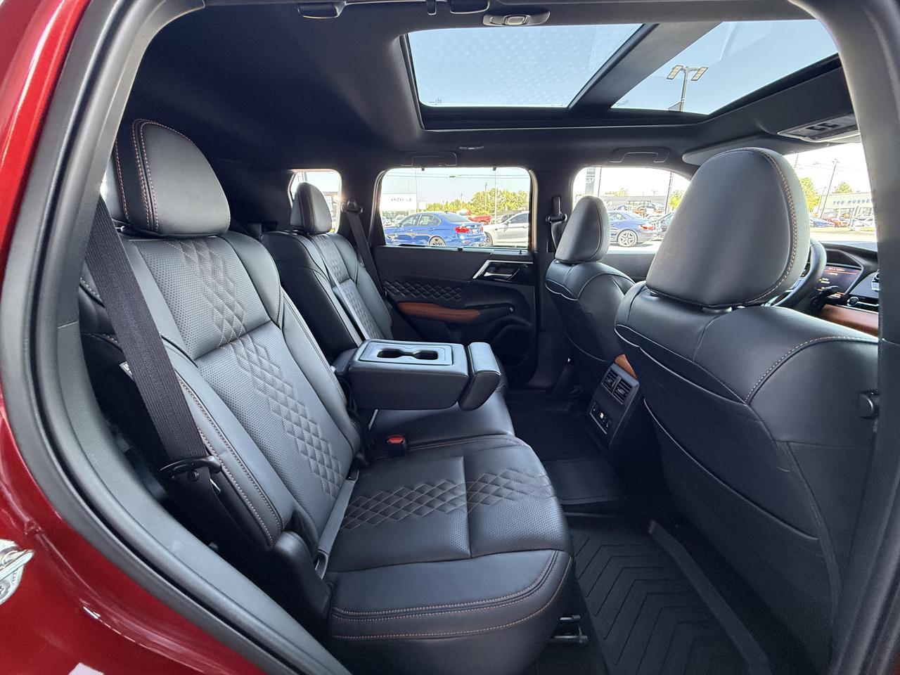 2025 Mitsubishi Outlander PHEV SEL Knoxville TN