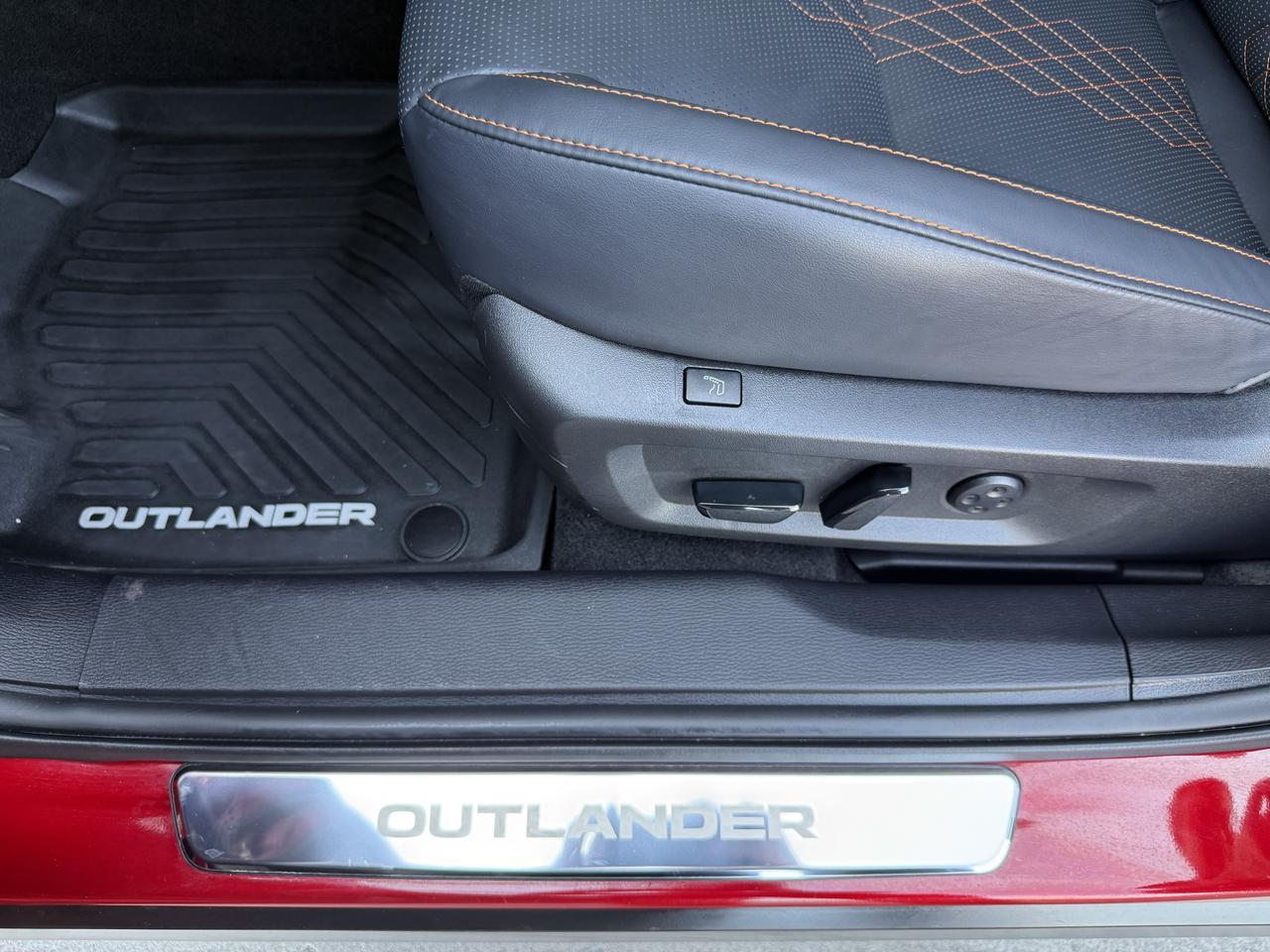 2025 Mitsubishi Outlander PHEV SEL Knoxville TN