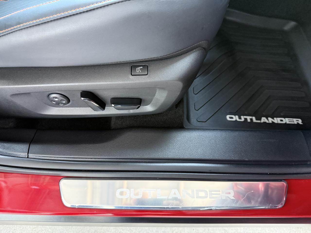 2025 Mitsubishi Outlander PHEV SEL Knoxville TN