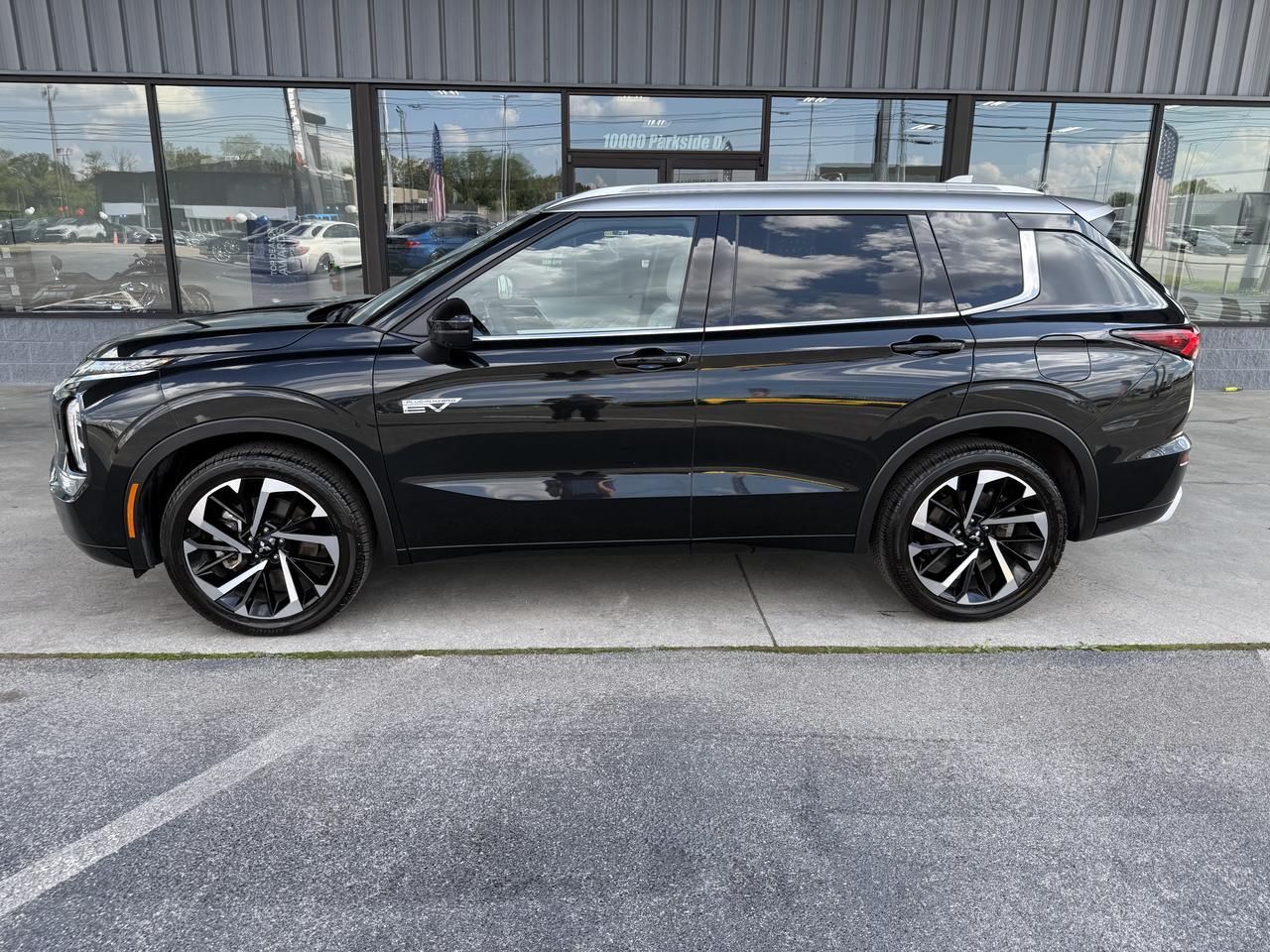 2025 Mitsubishi Outlander PHEV SEL Platinum Edition Knoxville TN