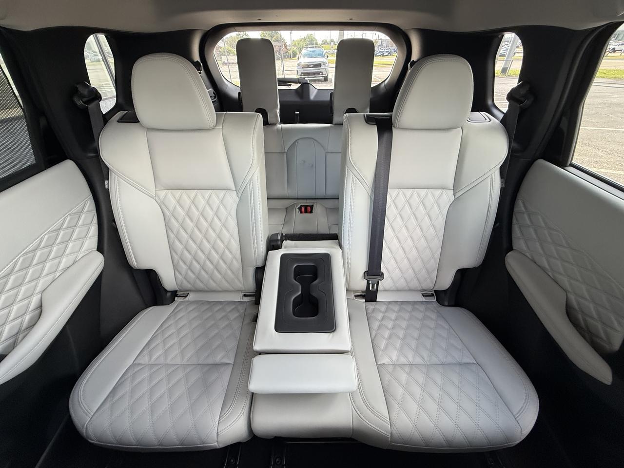 2025 Mitsubishi Outlander PHEV SEL Platinum Edition Knoxville TN