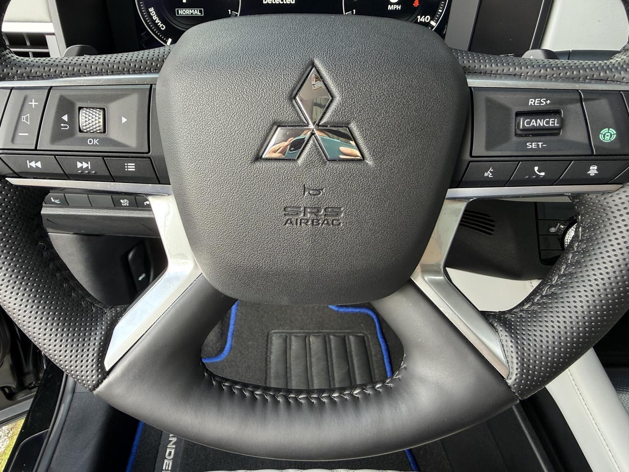 2025 Mitsubishi Outlander PHEV SEL Platinum Edition Knoxville TN