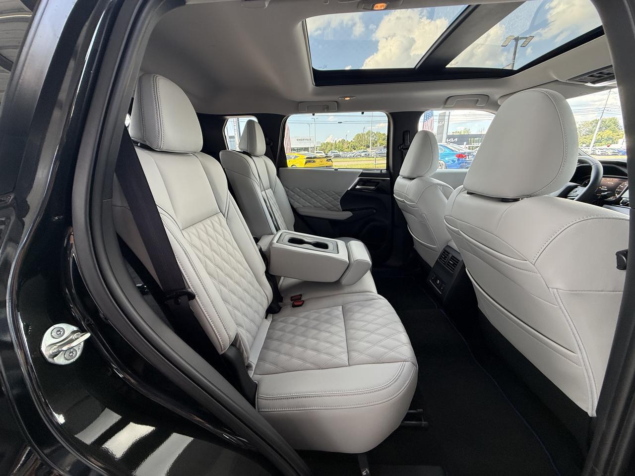 2025 Mitsubishi Outlander PHEV SEL Platinum Edition Knoxville TN