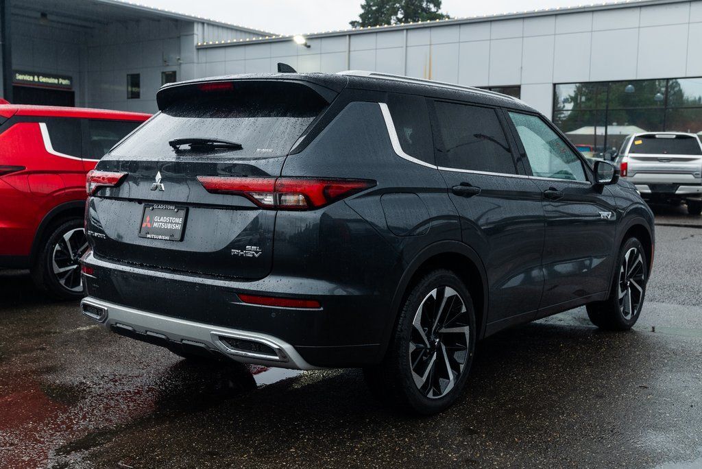 2025 Mitsubishi Outlander PHEV SEL Milwaukie OR