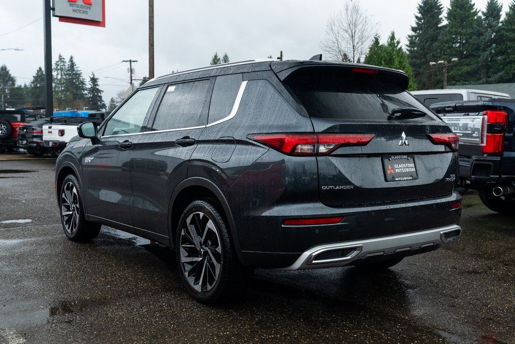 2025 Mitsubishi Outlander PHEV SEL Milwaukie OR