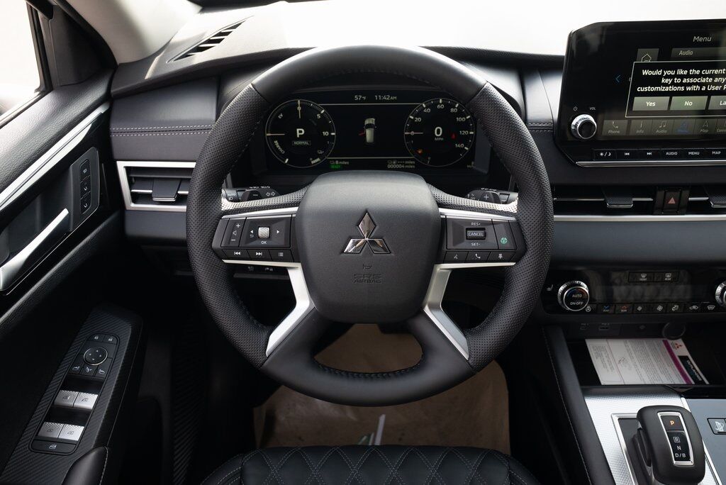 2025 Mitsubishi Outlander PHEV SEL Milwaukie OR