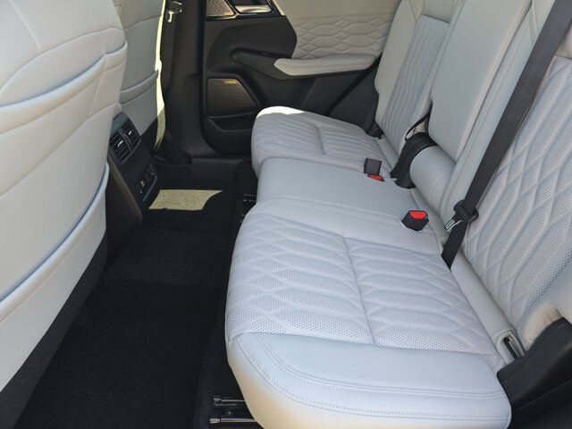 2025 Mitsubishi Outlander Platinum Edition Chattanooga TN