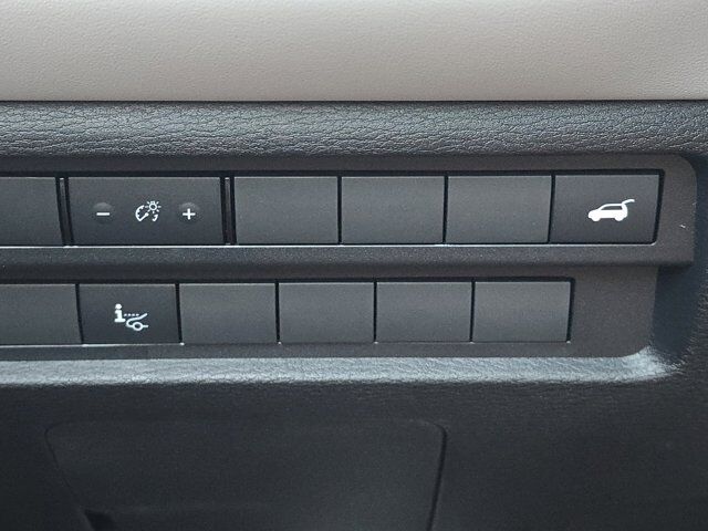 2025 Mitsubishi Outlander Platinum Edition Chattanooga TN