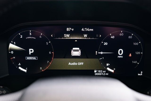 2025 Mitsubishi Outlander Platinum Edition Milwaukie OR