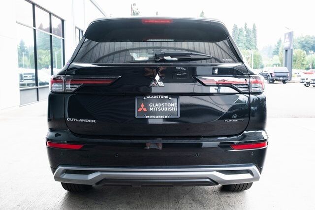 2025 Mitsubishi Outlander Platinum Edition Milwaukie OR