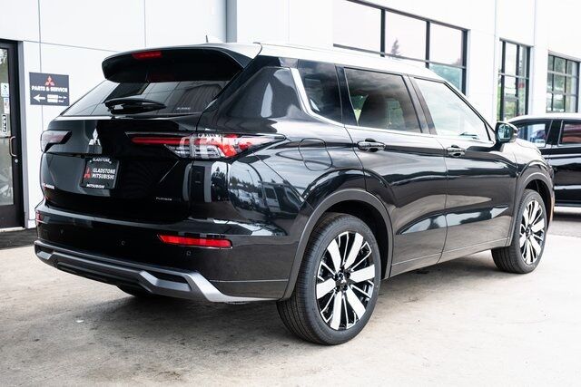 2025 Mitsubishi Outlander Platinum Edition Milwaukie OR