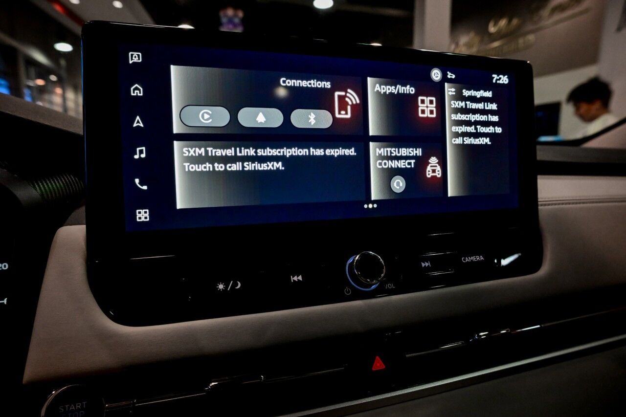 2025 Mitsubishi Outlander Platinum Edition Springfield NJ