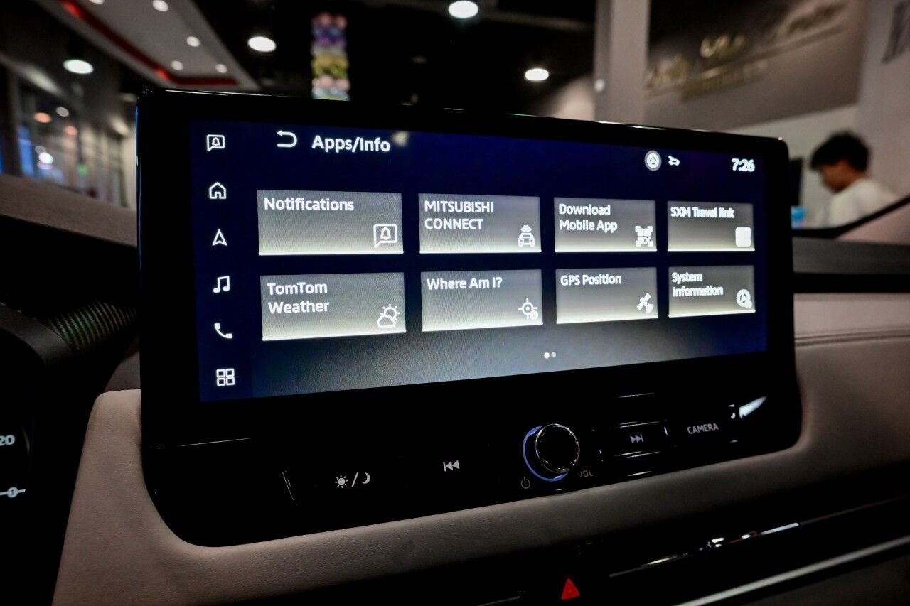 2025 Mitsubishi Outlander Platinum Edition Springfield NJ