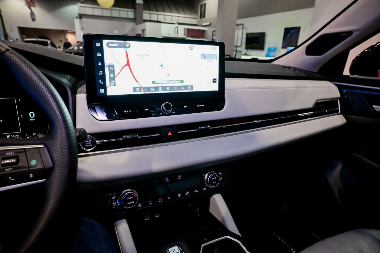 2025 Mitsubishi Outlander Platinum Edition Springfield NJ