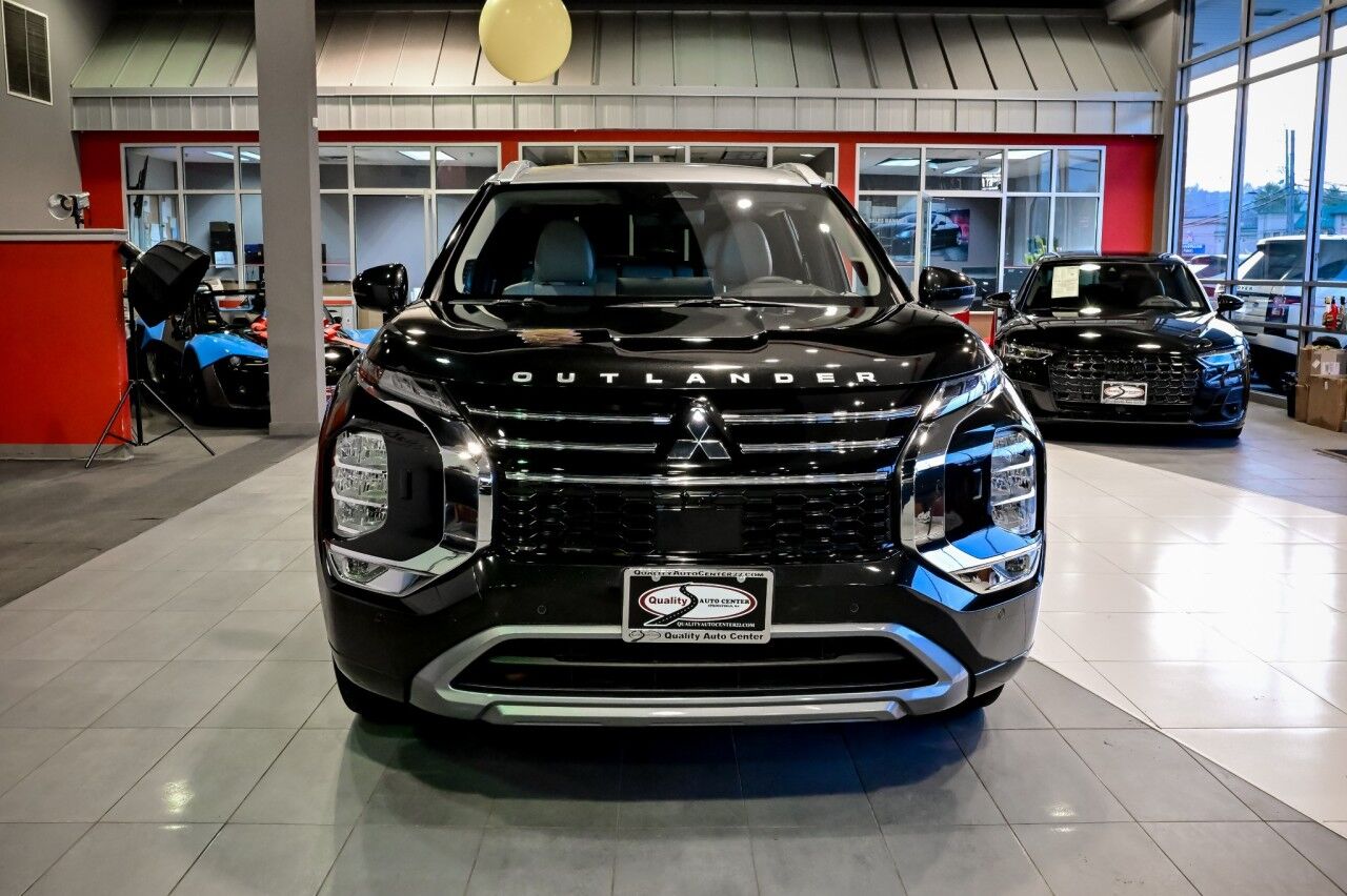 2025 Mitsubishi Outlander Platinum Edition Springfield NJ