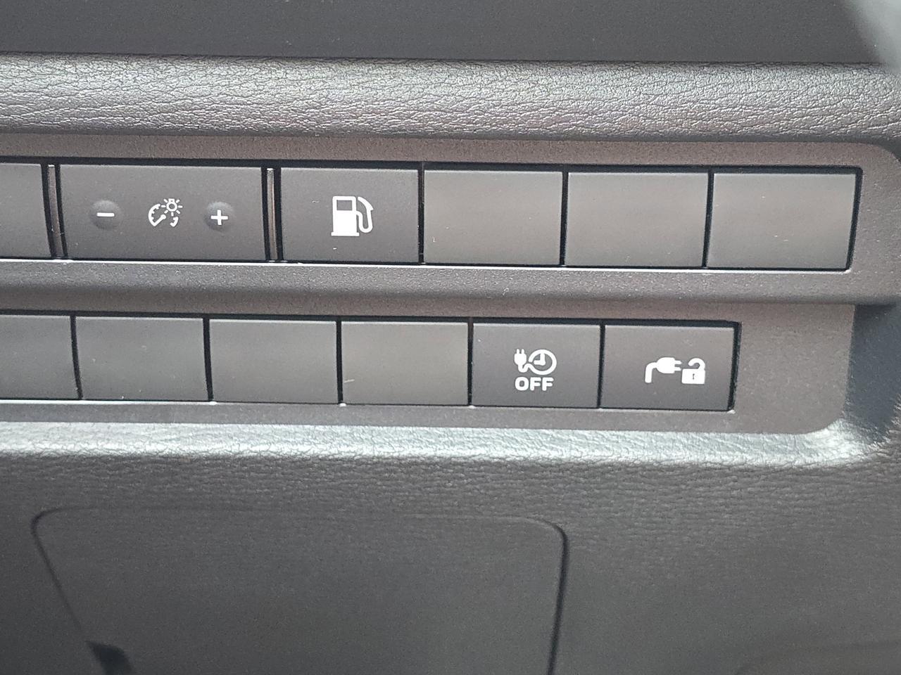 2025 Mitsubishi Outlander Plug-In Hybrid ES Chattanooga TN