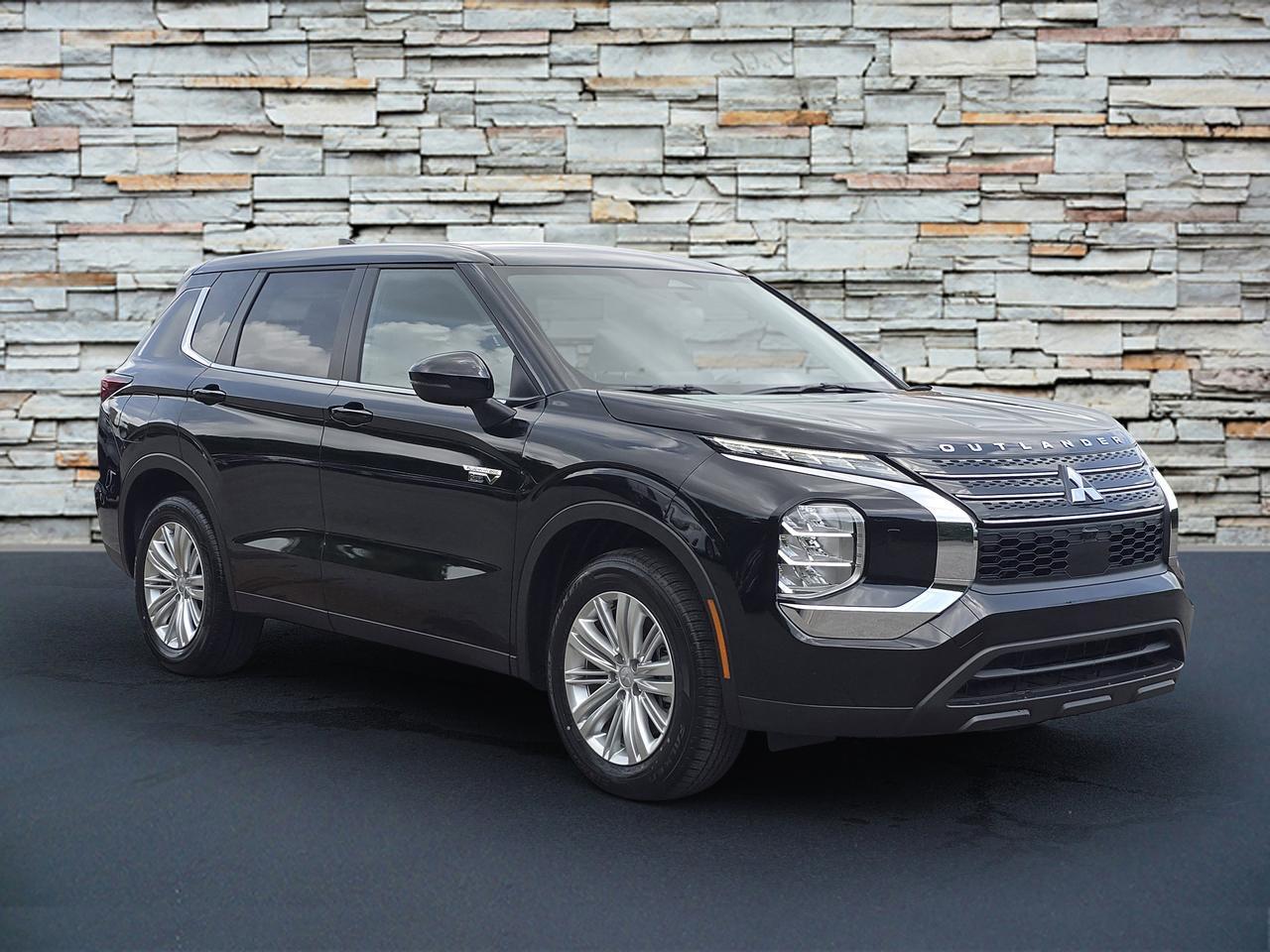 2025 Mitsubishi Outlander Plug-In Hybrid ES Chattanooga TN