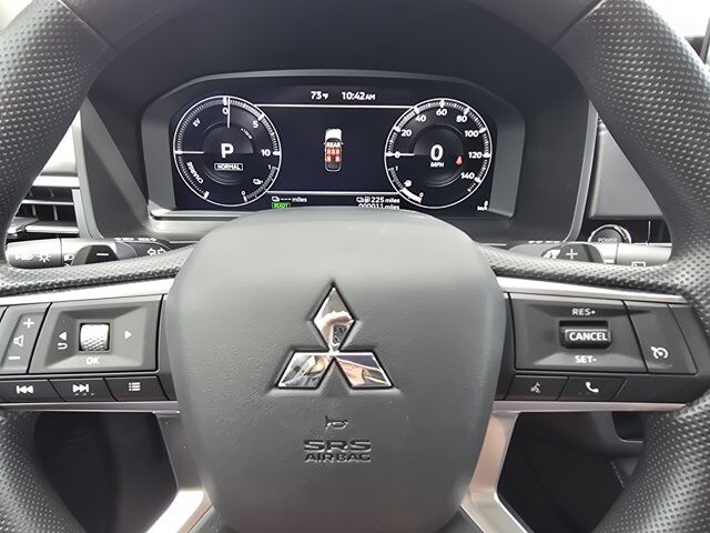 2025 Mitsubishi Outlander Plug-In Hybrid ES Chattanooga TN