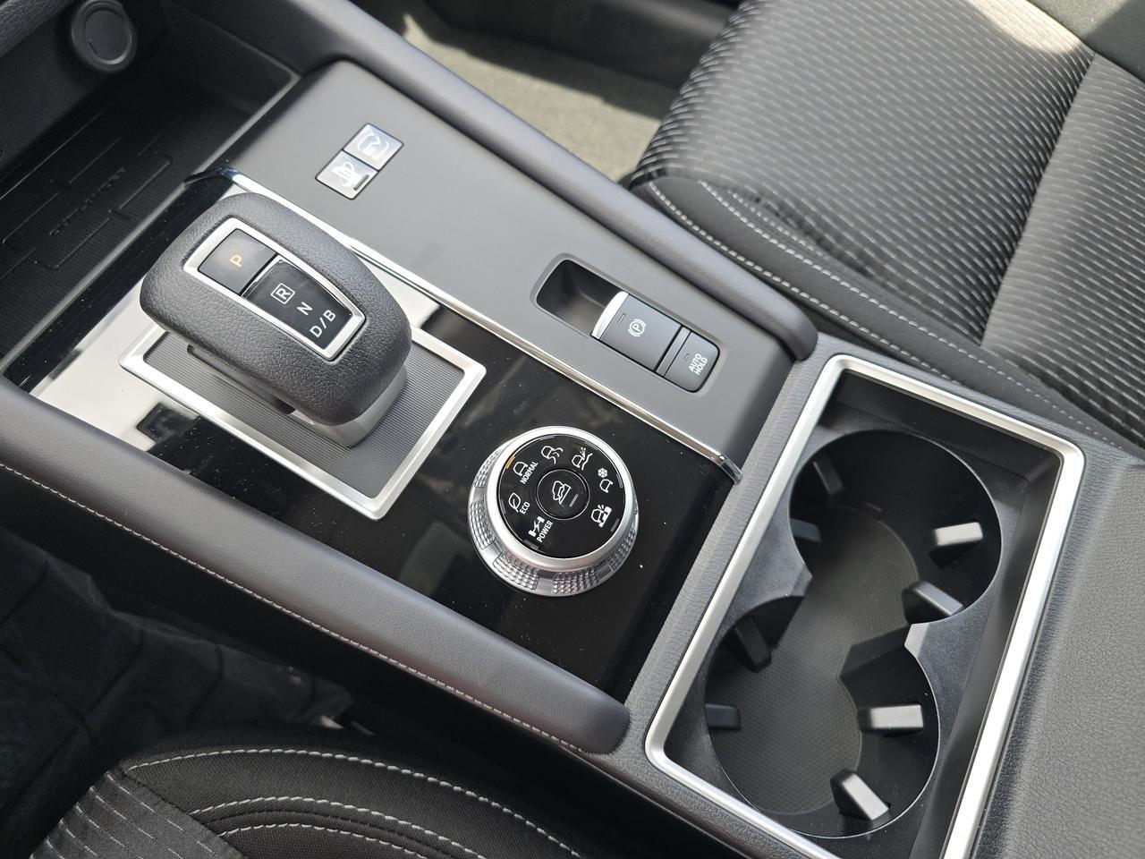 2025 Mitsubishi Outlander Plug-In Hybrid ES Chattanooga TN