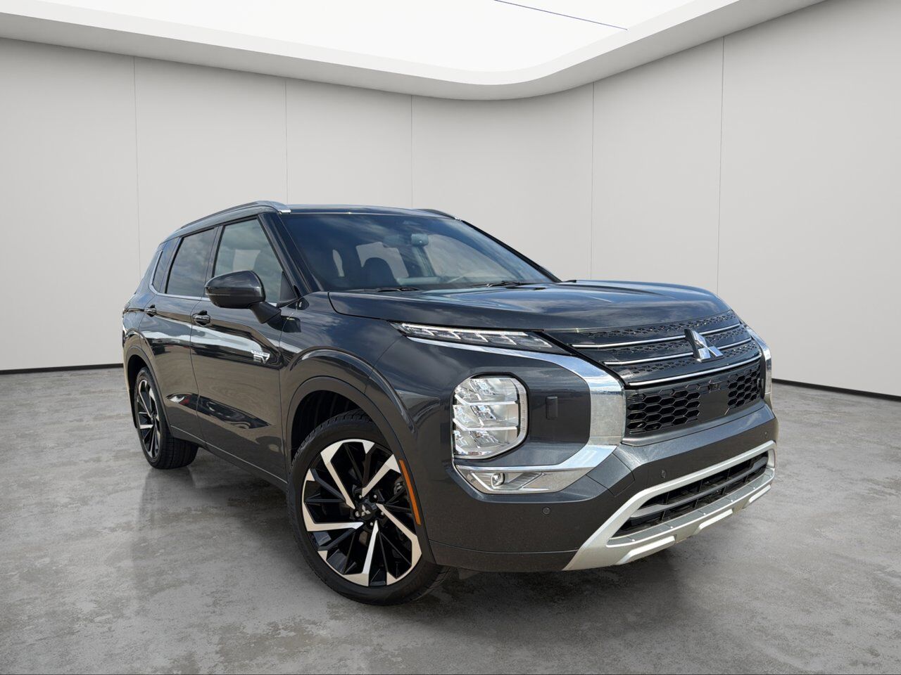 2025 Mitsubishi Outlander Plug-In Hybrid