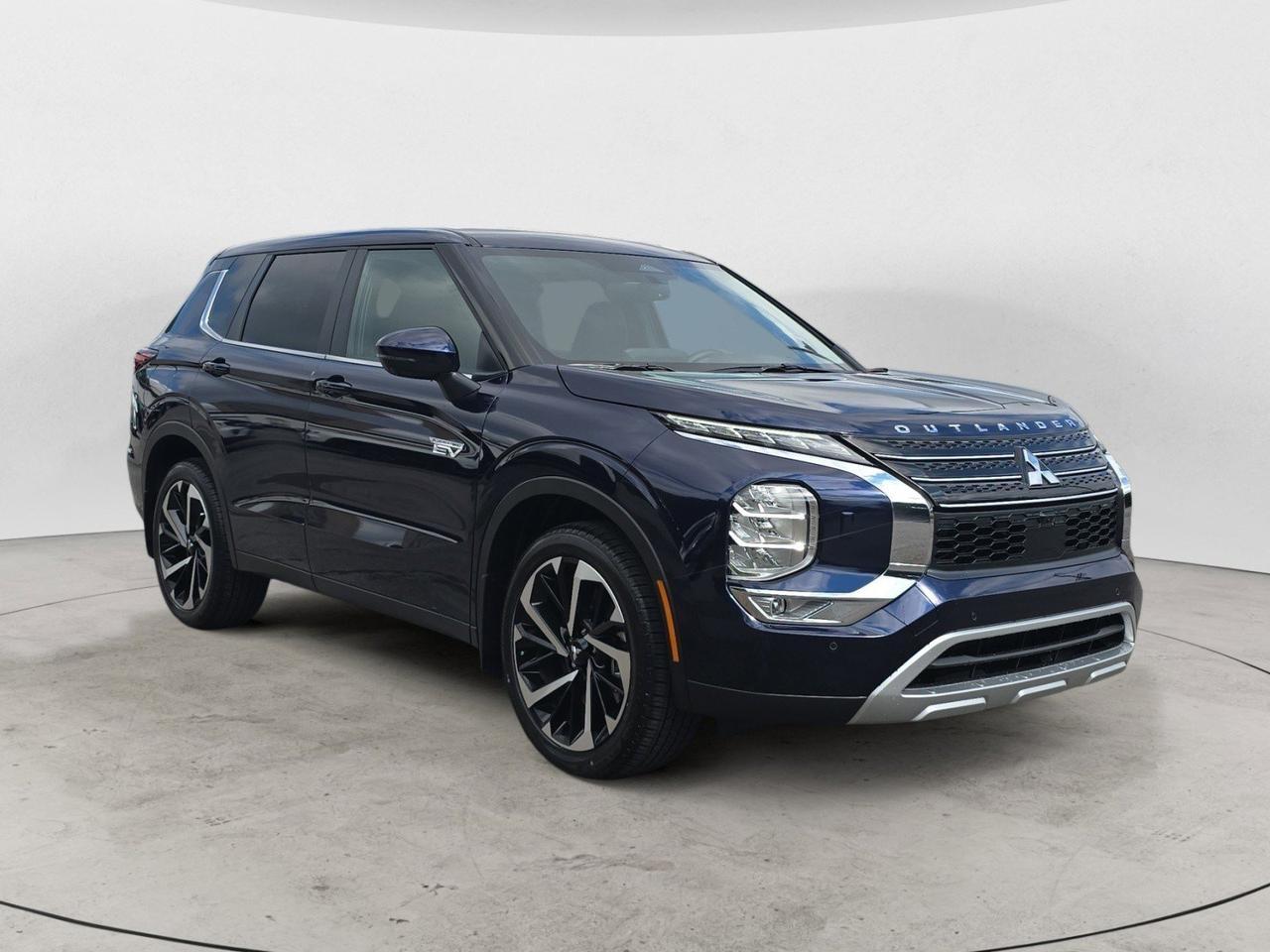 2025 Mitsubishi Outlander Plug-In Hybrid SE