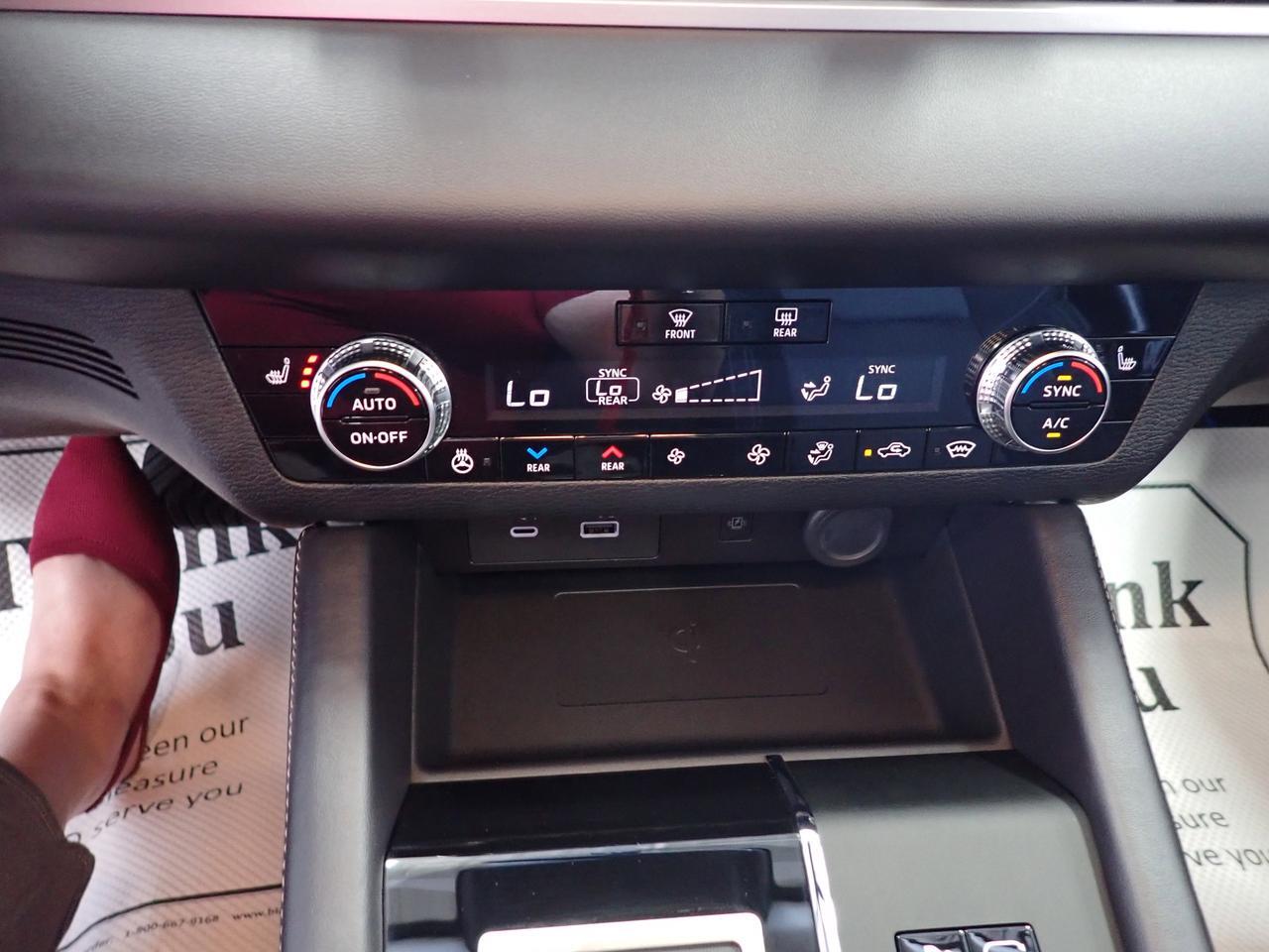 2025 Mitsubishi Outlander Plug-In Hybrid SE S-AWC PLUG IN HYBRID SUNROOF Listowel ON