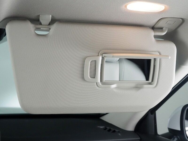 2025 Mitsubishi Outlander Plug-In Hybrid SEL AWD *NAVIGATION, ADAPTIVE CRUISE, SAFETY ALERTS, 360 VIEW CAMERAS, PANORAMA MOONROOF, LEATHER, HEATED SEATS/STEERING, 20 INCH WHEELS, WIRELESS CHARGING, ANDROID & APPLE Round Rock TX