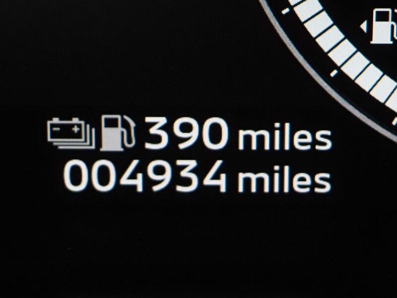 2025 Mitsubishi Outlander Plug-In Hybrid SEL AWD *NAVIGATION, ADAPTIVE CRUISE, SAFETY ALERTS, 360 VIEW CAMERAS, PANORAMA MOONROOF, LEATHER, HEATED SEATS/STEERING, 20 INCH WHEELS, WIRELESS CHARGING, ANDROID & APPLE Round Rock TX