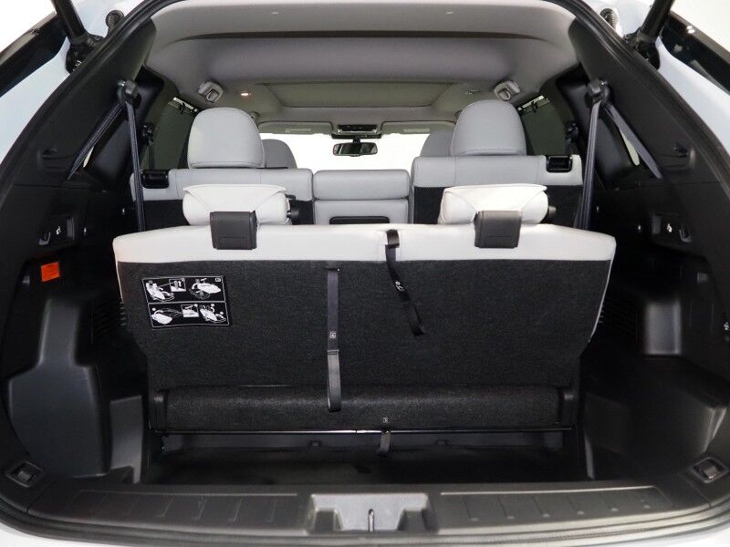 2025 Mitsubishi Outlander Plug-In Hybrid SEL AWD *NAVIGATION, ADAPTIVE CRUISE, SAFETY ALERTS, 360 VIEW CAMERAS, PANORAMA MOONROOF, LEATHER, HEATED SEATS/STEERING, 20 INCH WHEELS, WIRELESS CHARGING, ANDROID & APPLE Round Rock TX