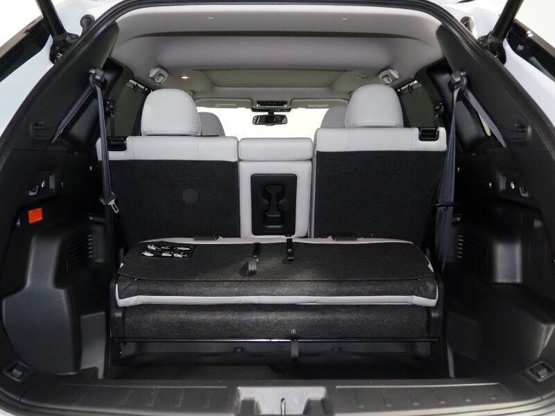 2025 Mitsubishi Outlander Plug-In Hybrid SEL AWD *NAVIGATION, ADAPTIVE CRUISE, SAFETY ALERTS, 360 VIEW CAMERAS, PANORAMA MOONROOF, LEATHER, HEATED SEATS/STEERING, 20 INCH WHEELS, WIRELESS CHARGING, ANDROID & APPLE Round Rock TX