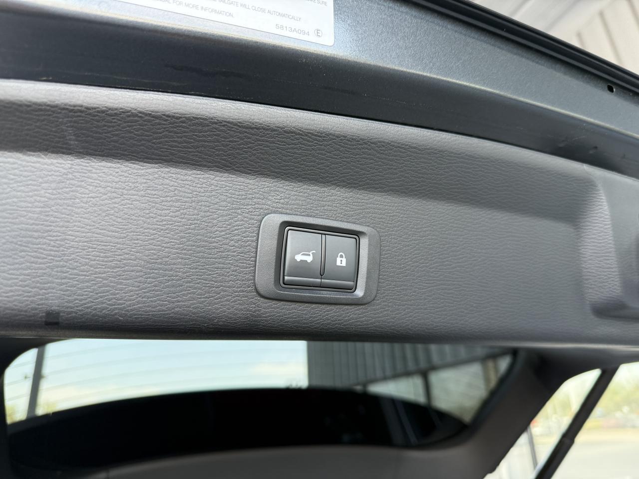 2025 Mitsubishi Outlander Plug-In Hybrid SEL Knoxville TN