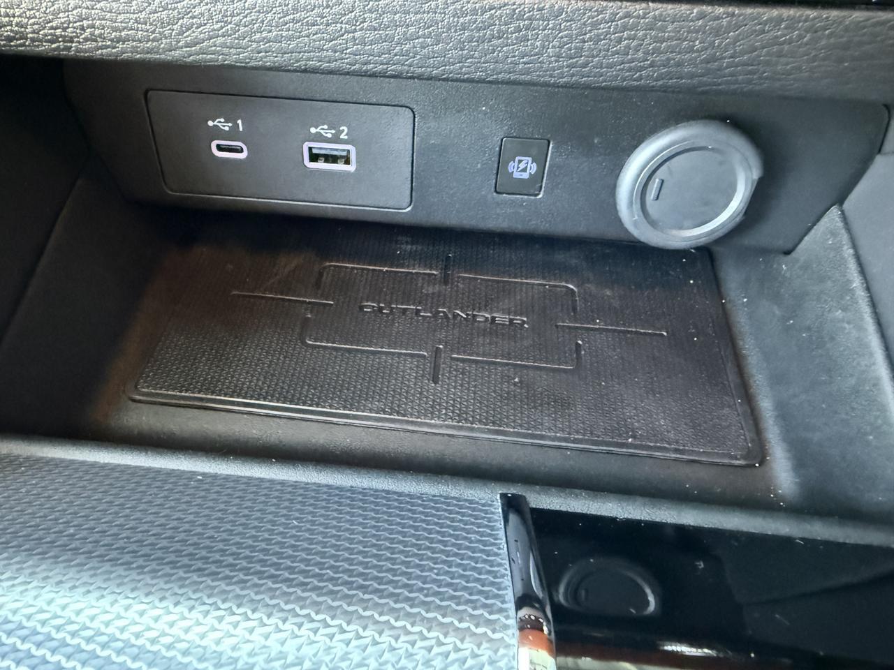 2025 Mitsubishi Outlander Plug-In Hybrid SEL Knoxville TN