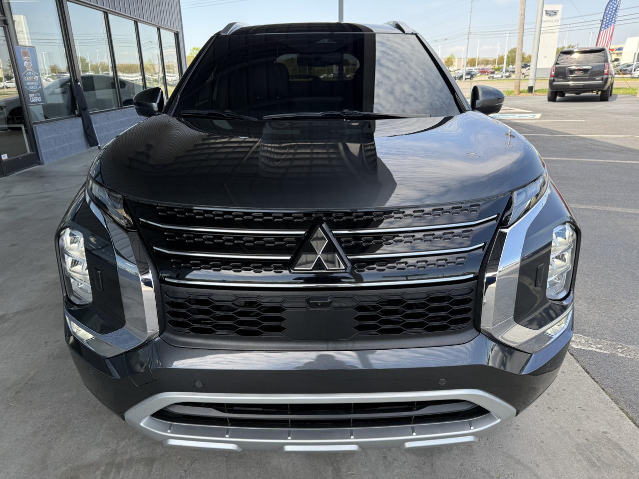 2025 Mitsubishi Outlander Plug-In Hybrid SEL Knoxville TN