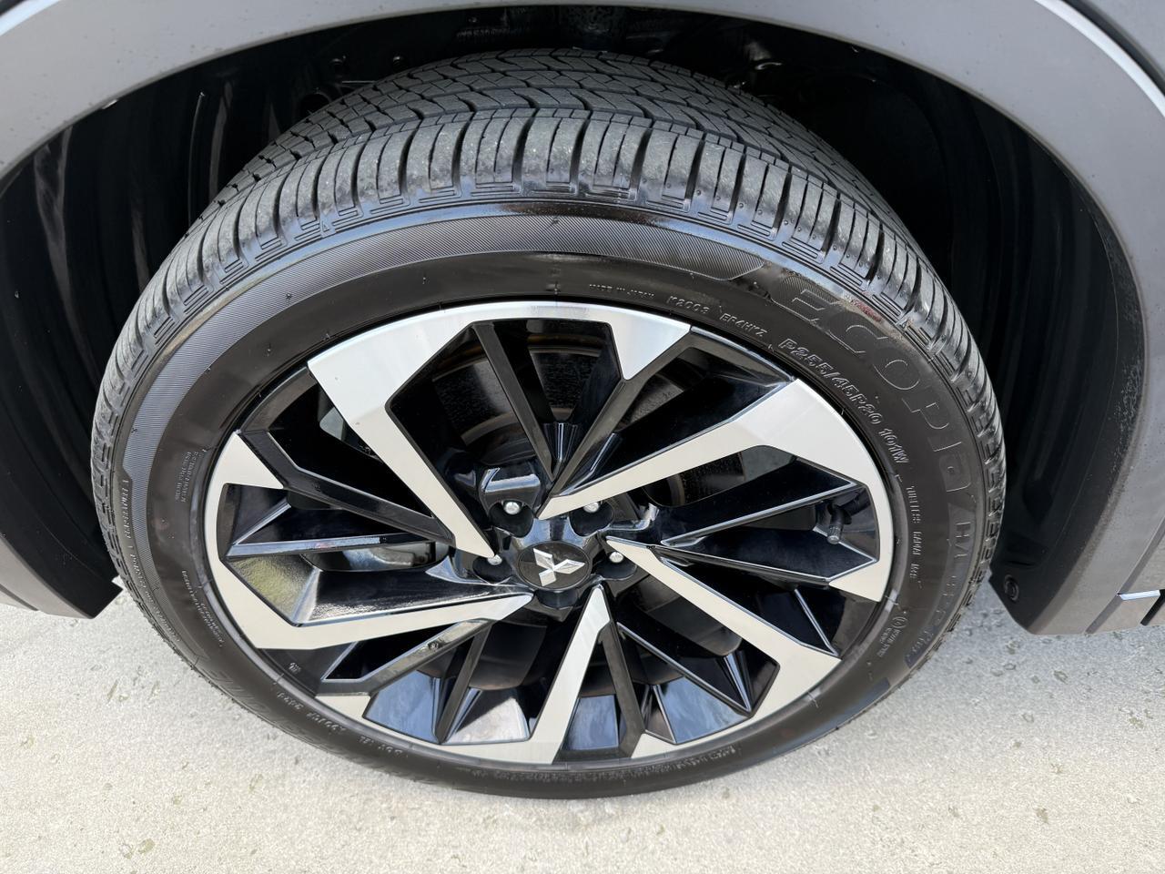 2025 Mitsubishi Outlander Plug-In Hybrid SEL Knoxville TN