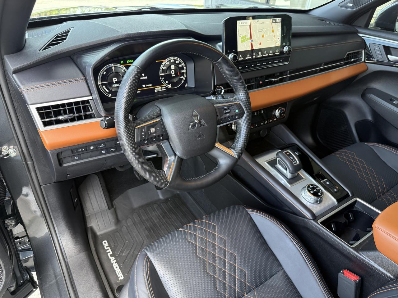 2025 Mitsubishi Outlander Plug-In Hybrid SEL Knoxville TN