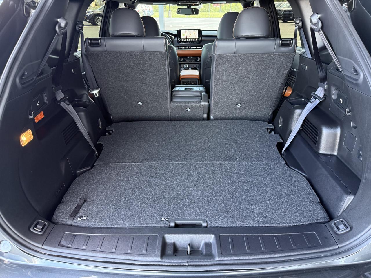 2025 Mitsubishi Outlander Plug-In Hybrid SEL Knoxville TN