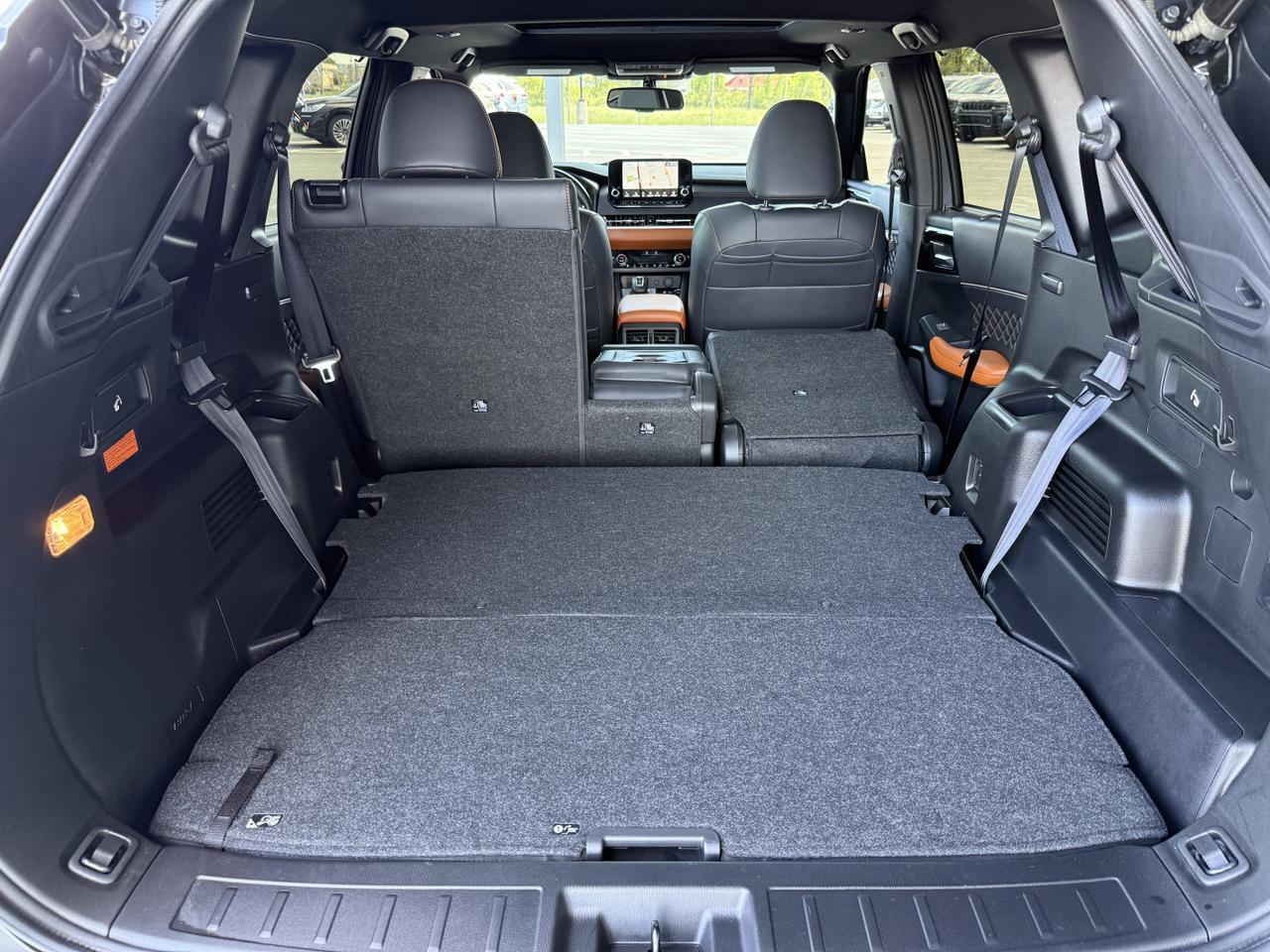 2025 Mitsubishi Outlander Plug-In Hybrid SEL Knoxville TN