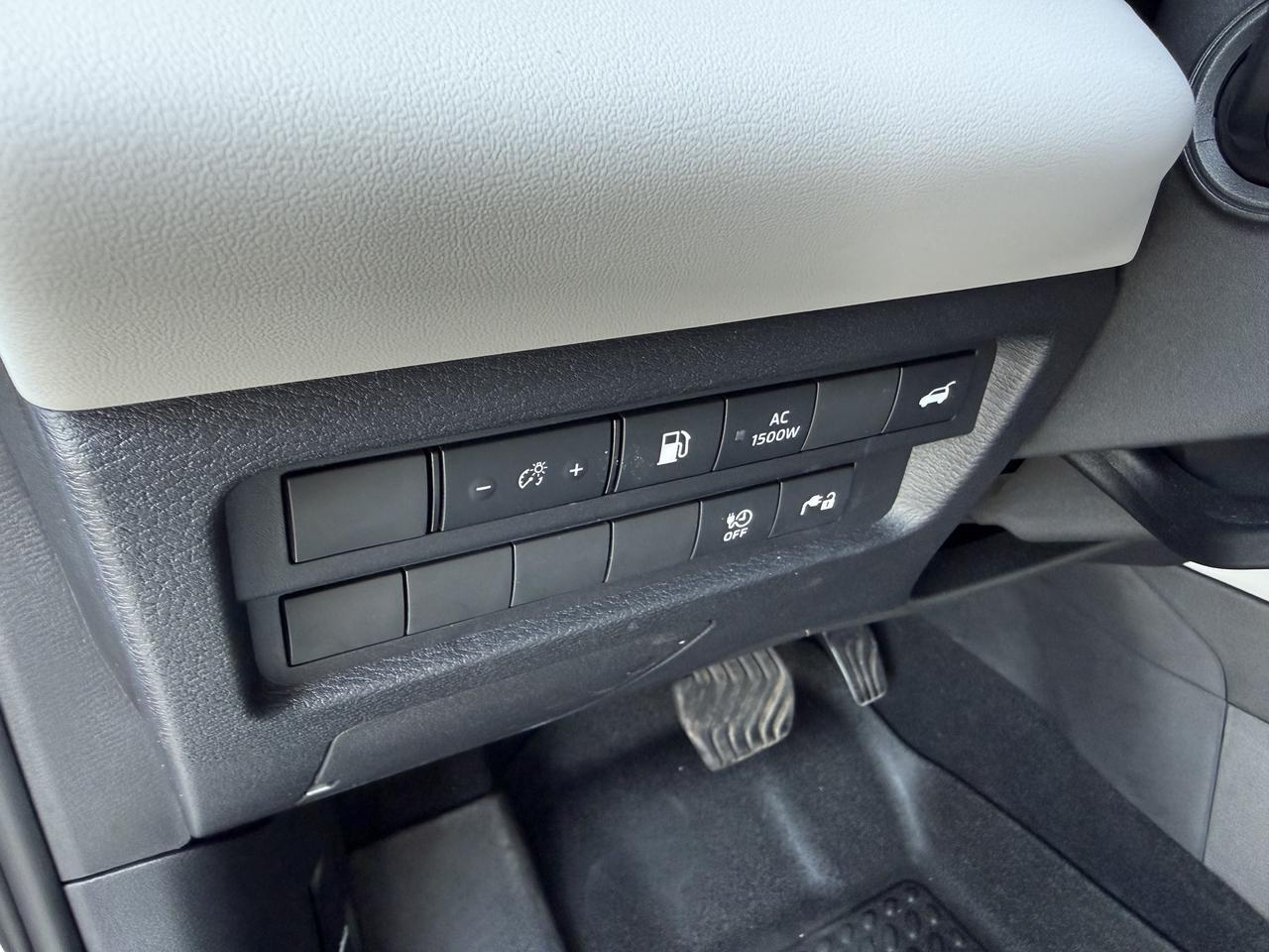 2025 Mitsubishi Outlander Plug-In Hybrid SEL Knoxville TN