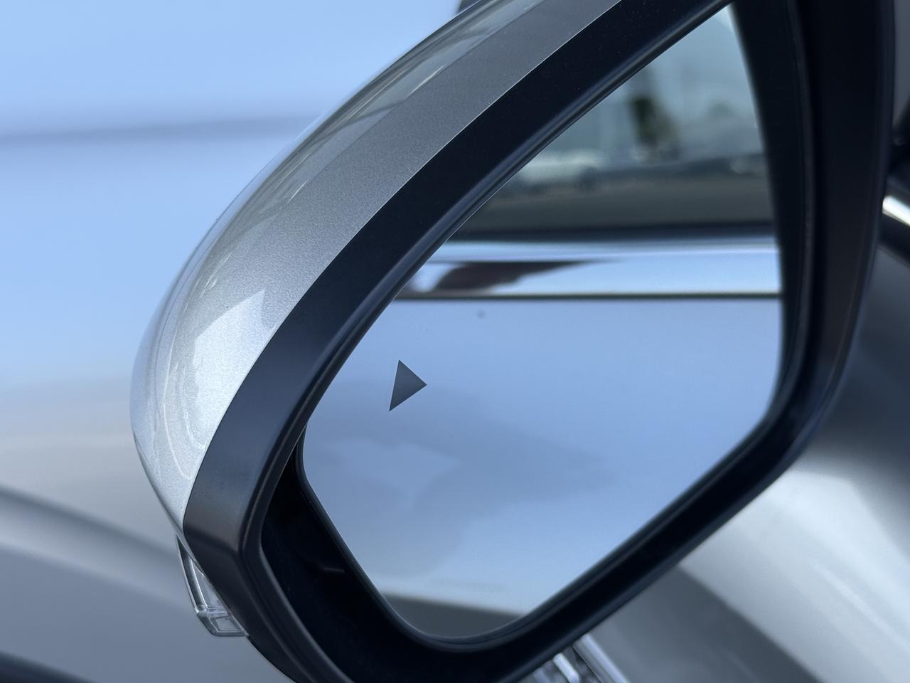 2025 Mitsubishi Outlander Plug-In Hybrid SEL Knoxville TN