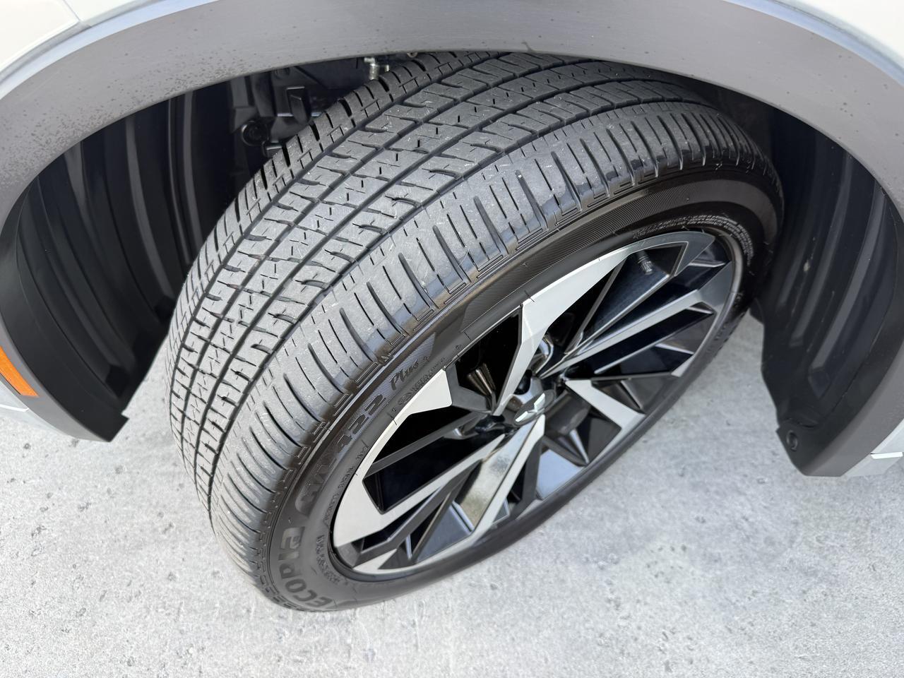 2025 Mitsubishi Outlander Plug-In Hybrid SEL Knoxville TN